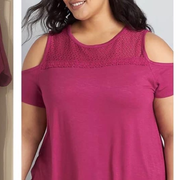 Lane Bryant Tops - Women’s Lane Bryant Cold-Shoulder Swing Tee NWT